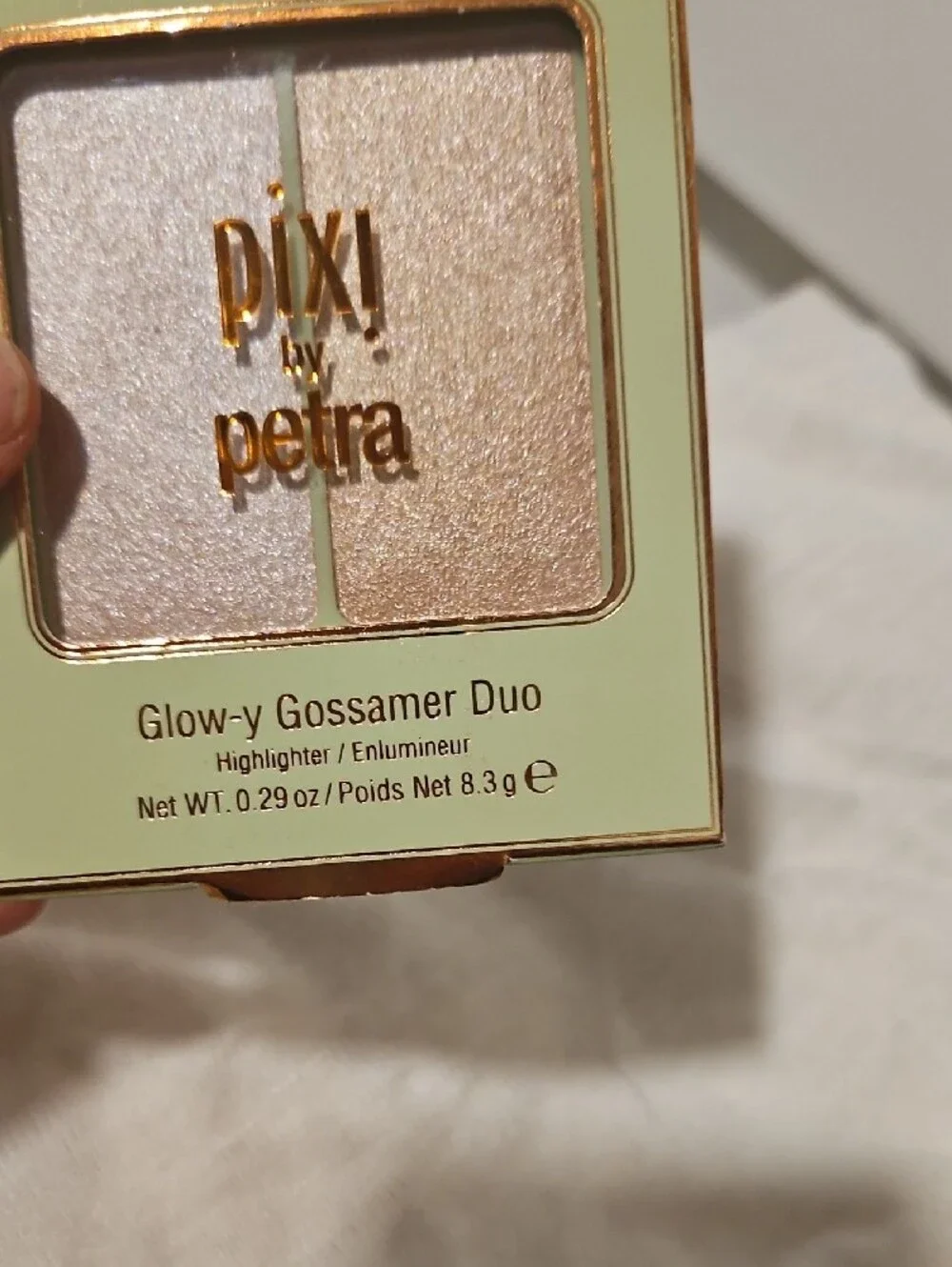 Pixi Glow-y Gossamer Duo Highlighter - Green & Gold Packaging